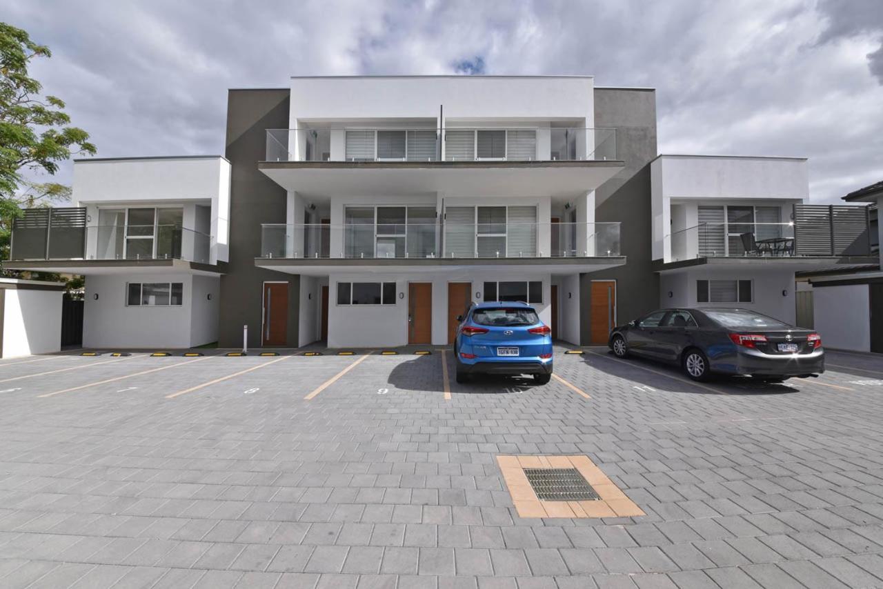 2X2 Modern Apartment Near Airport And City Пърт Екстериор снимка