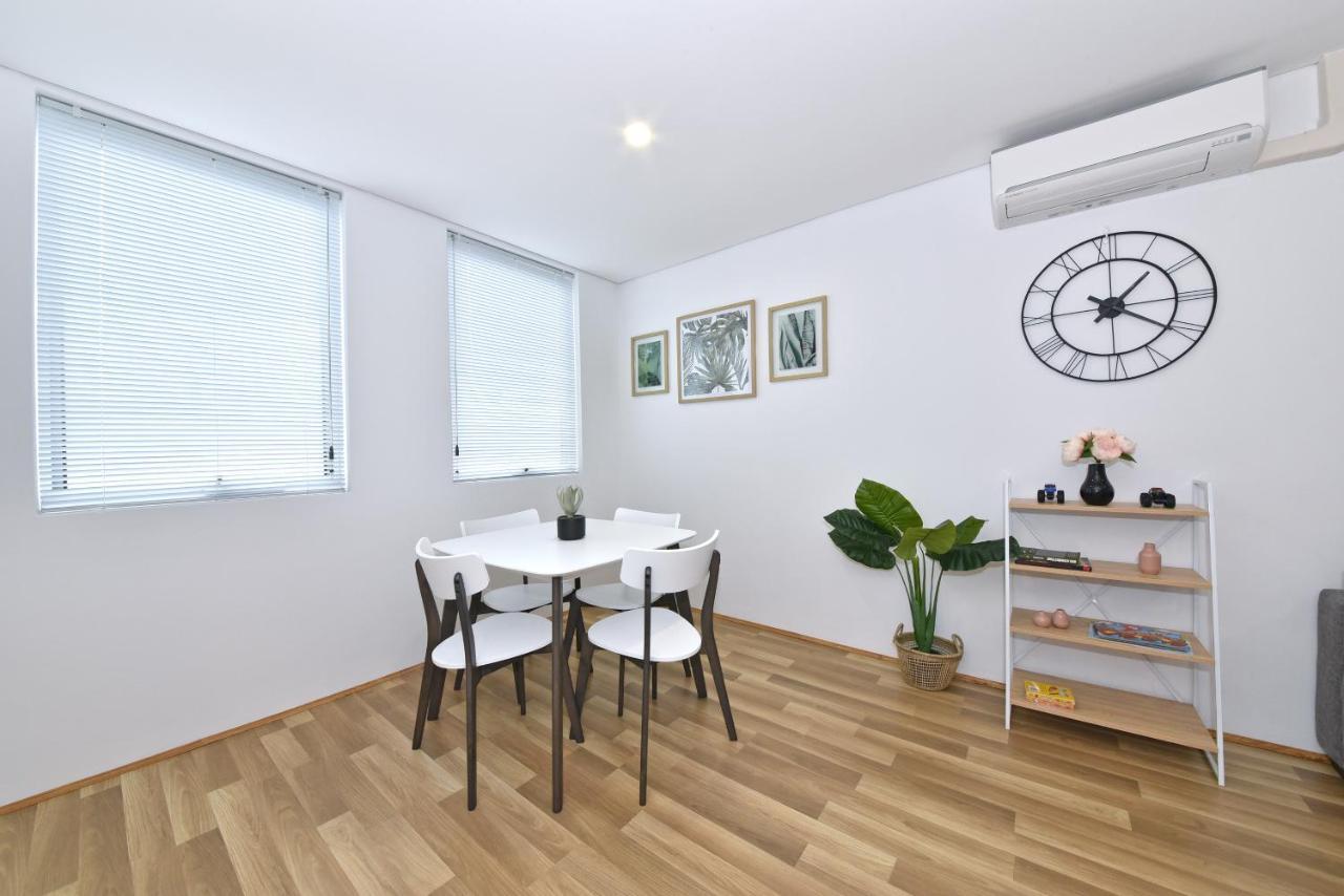 2X2 Modern Apartment Near Airport And City Пърт Екстериор снимка