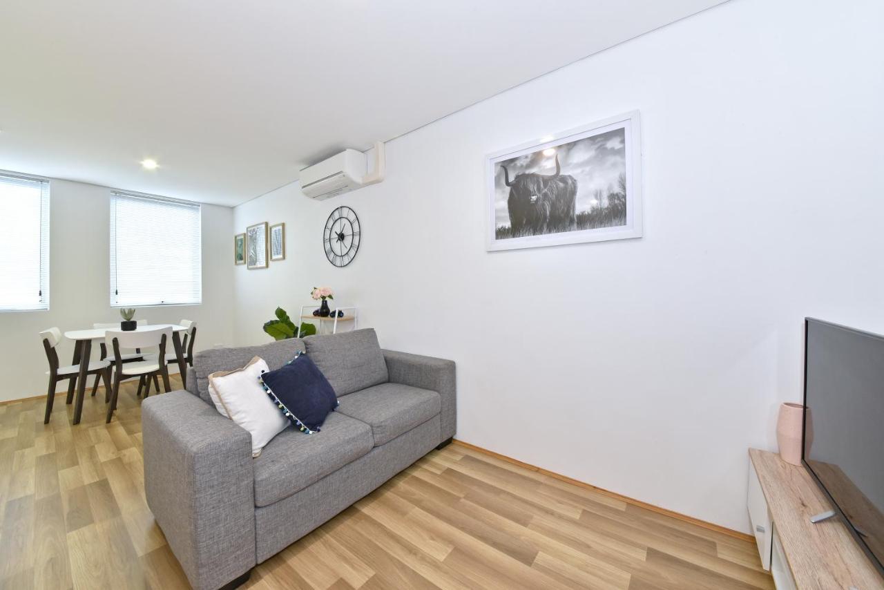 2X2 Modern Apartment Near Airport And City Пърт Екстериор снимка