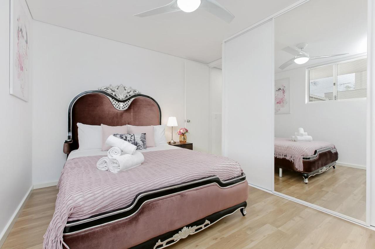 2X2 Modern Apartment Near Airport And City Пърт Екстериор снимка