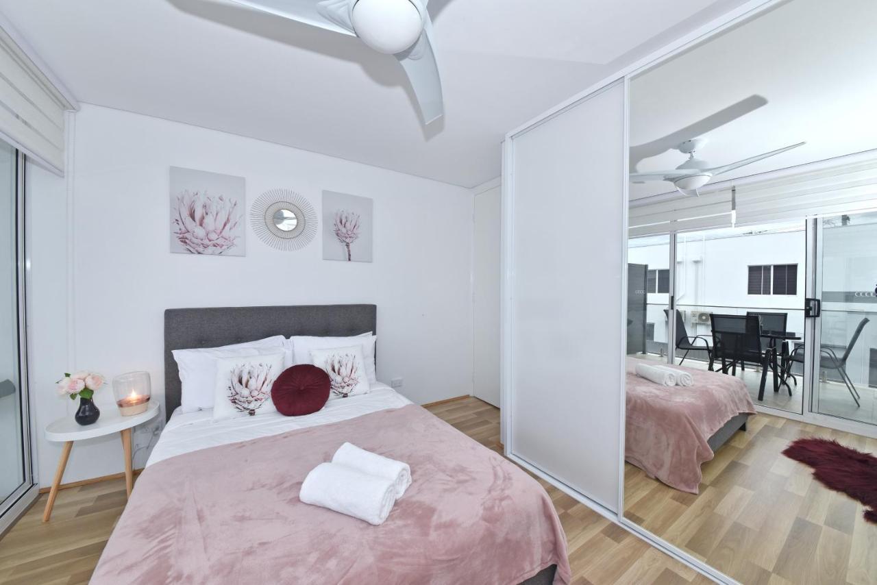 2X2 Modern Apartment Near Airport And City Пърт Екстериор снимка