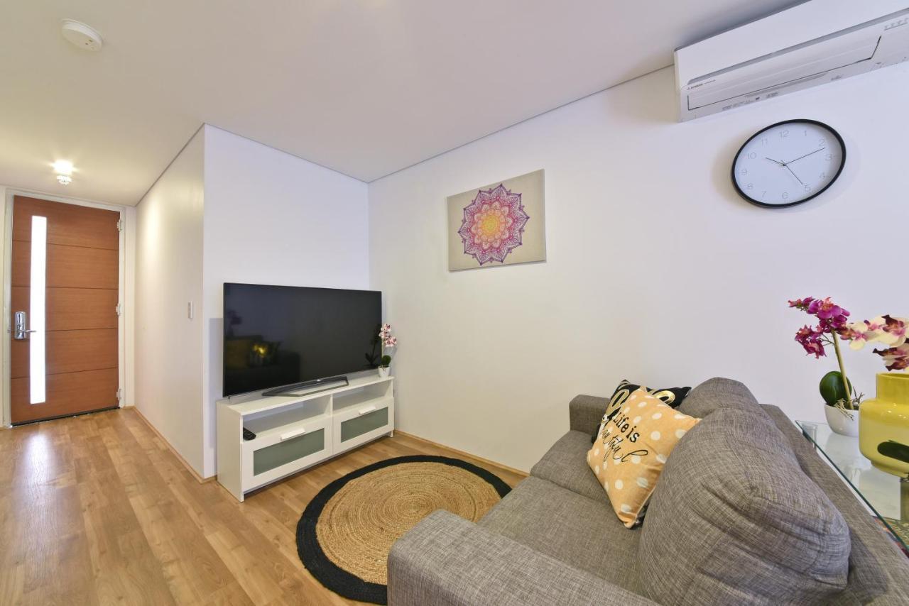 2X2 Modern Apartment Near Airport And City Пърт Екстериор снимка