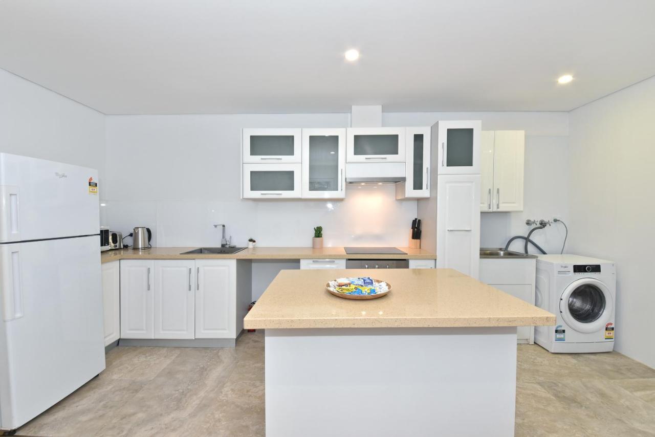 2X2 Modern Apartment Near Airport And City Пърт Екстериор снимка