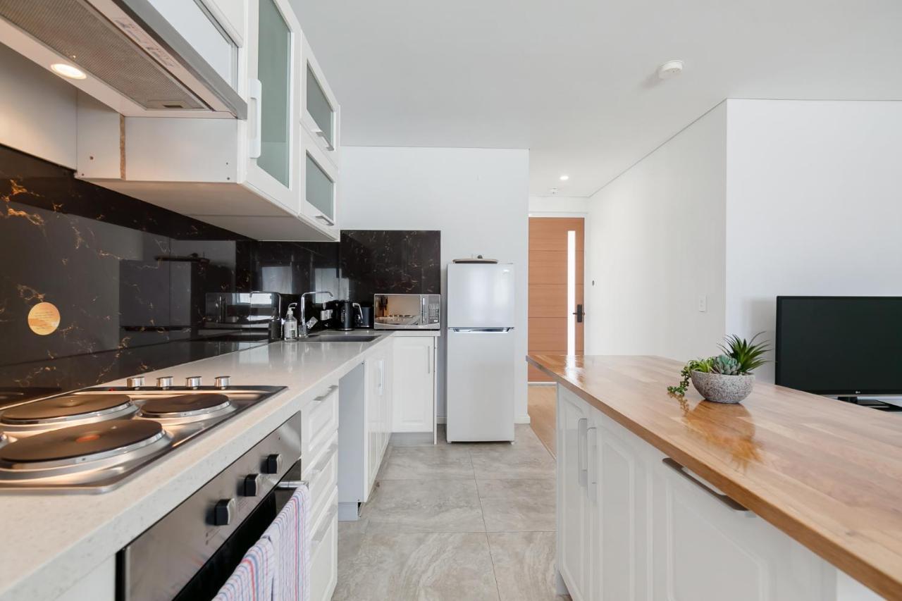2X2 Modern Apartment Near Airport And City Пърт Екстериор снимка